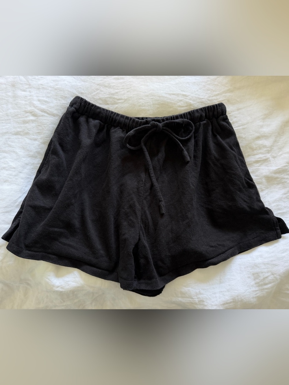St. Agni Elastic Drawstring Flowy Shorts